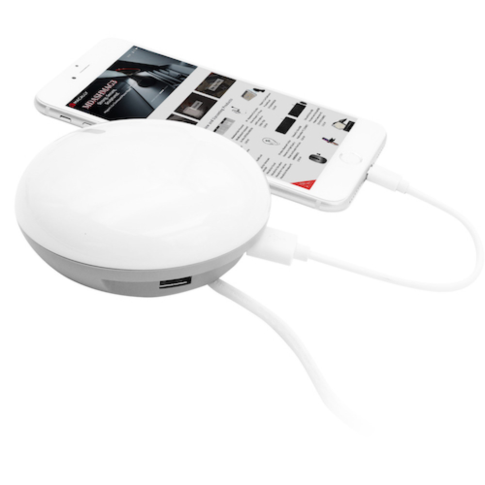Фото Настільна / настінна LED лампа Macally з двома USB-А зарядними портами, біла (LAMPCHARGEGO-E)