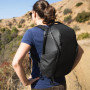 Рюкзак Peak Design Everyday Backpack Zip 20L Black (BEDBZ-20-BK-2) фото 8
