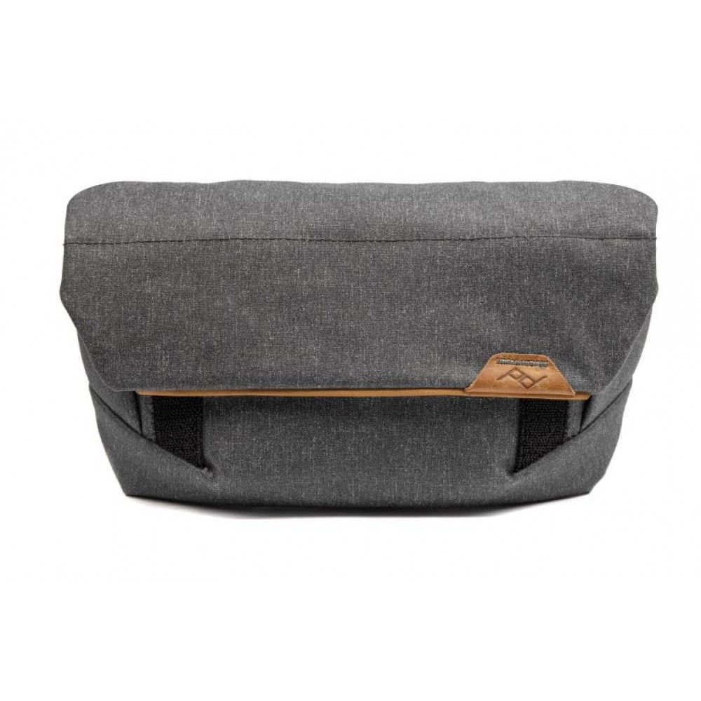 Фото Сумка Peak Design Field Pouch v2 Charcoal (BP-CH-2)