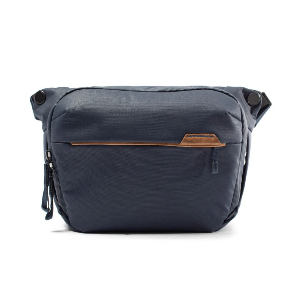 Фото Сумка Peak Design Everyday Sling 6L Midnight (BEDS-6-MN-3)