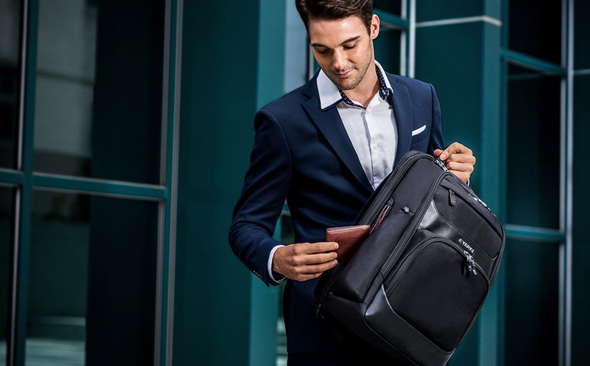 Рюкзак Everki Onyx Premium Travel Laptop Backpack
