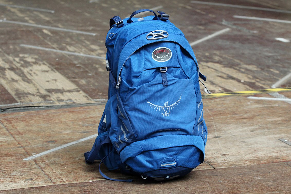 Рюкзак Osprey Escapist 18 Indigo Blue M/L, синий